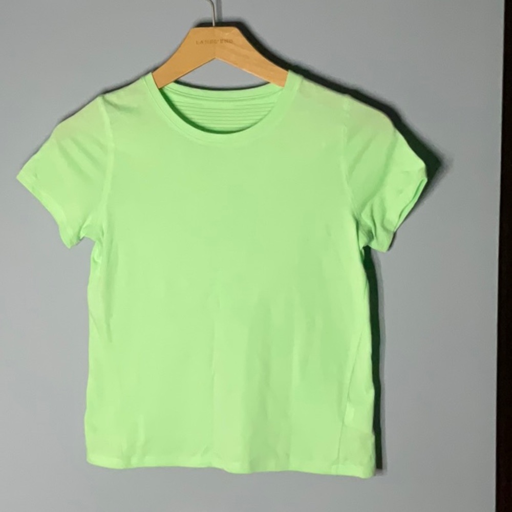 Mint green active girls tee